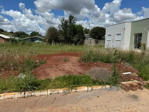 Lote/Terreno em Sarandi - Centro