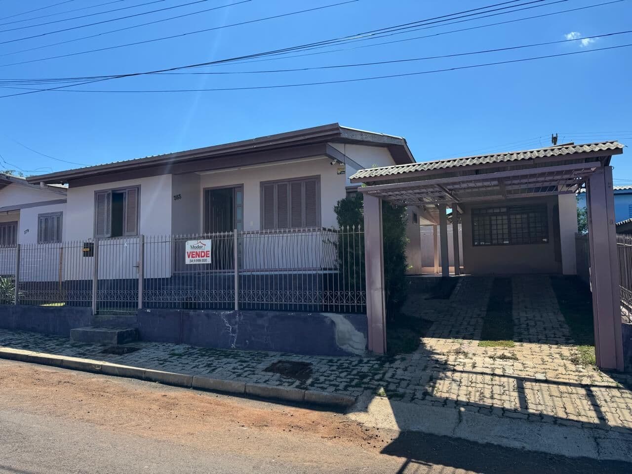 Casa em Sarandi - Centro