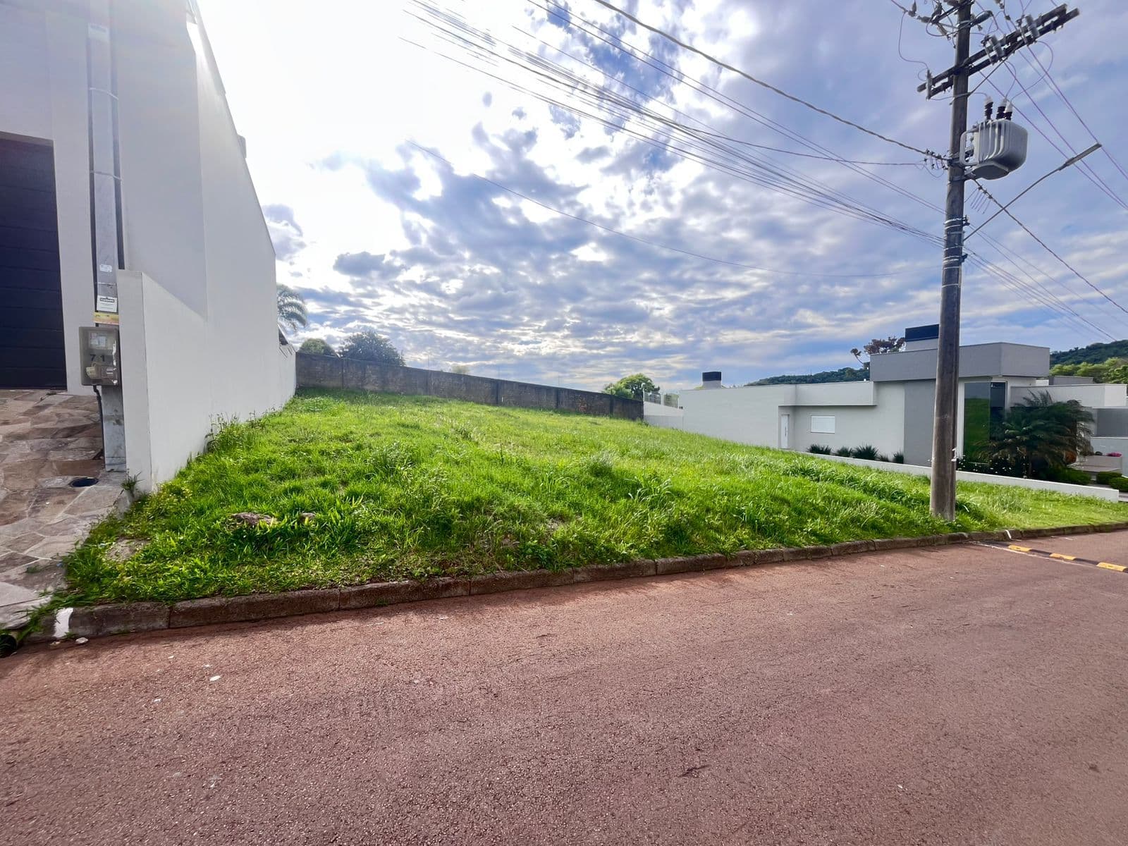 Terreno em Condomínio á Venda