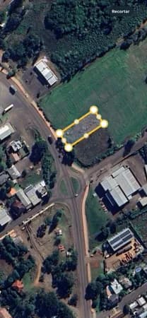Terreno à Venda Podendo ser Dividido em dois de 600m²