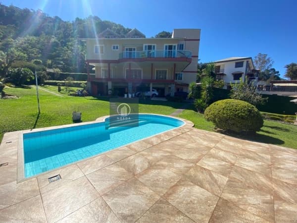 Casa Triplex para Venda em Carlos Guinle Teresópolis-RJ