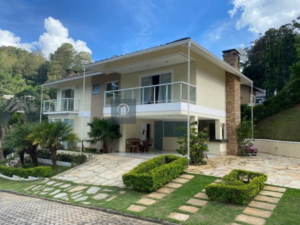 Casa Alto Padrão para Venda em Quebra Frascos Teresópolis-RJ