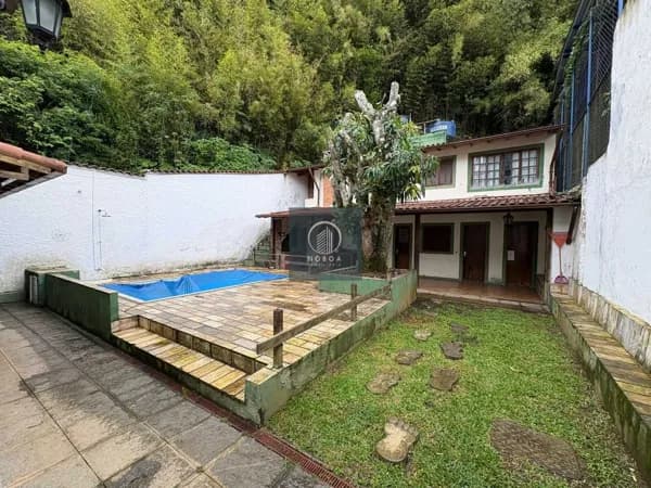 Casa Duplex em Várzea, Teresópolis/RJ