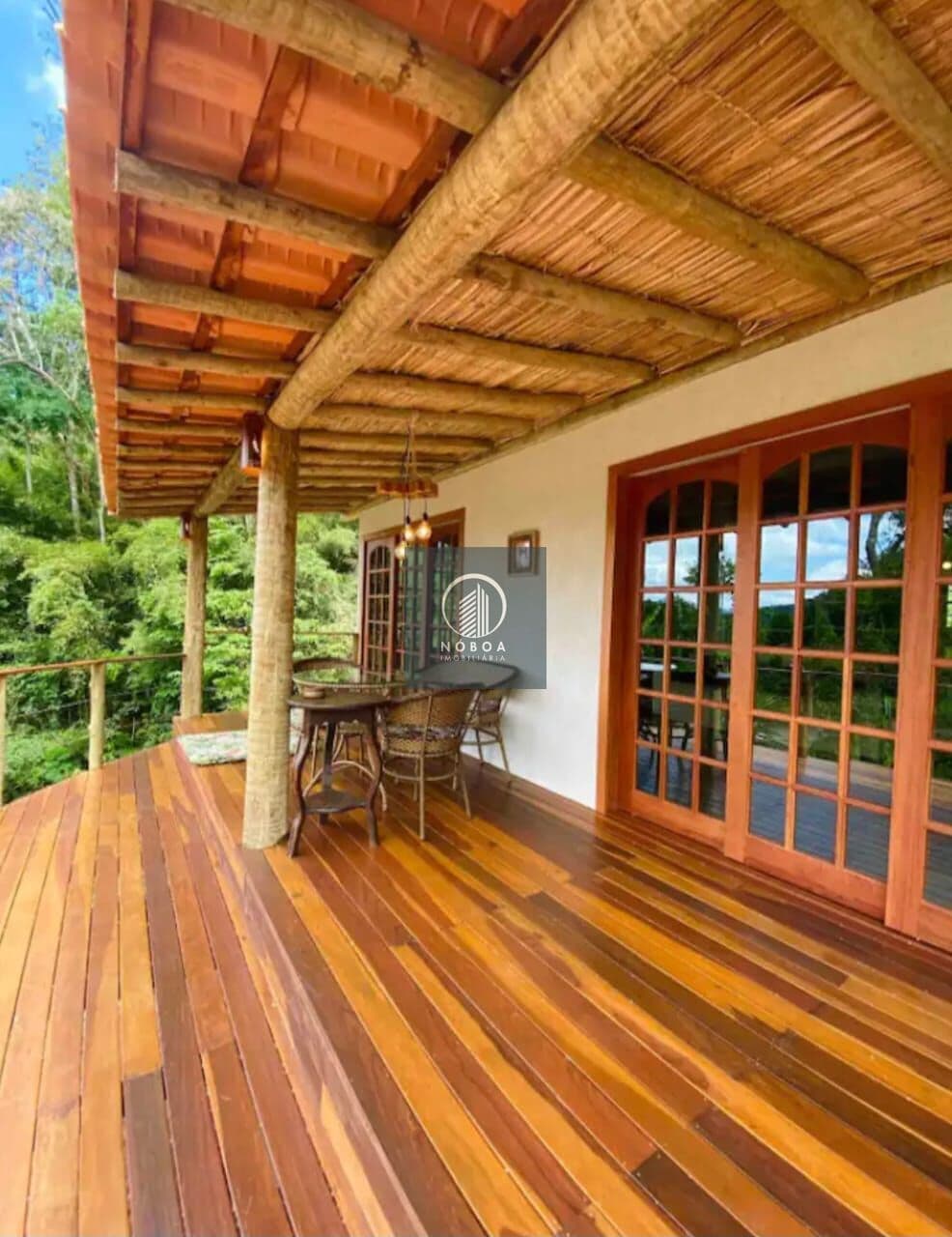 Casa/Pousada em Quebra Frascos à Venda