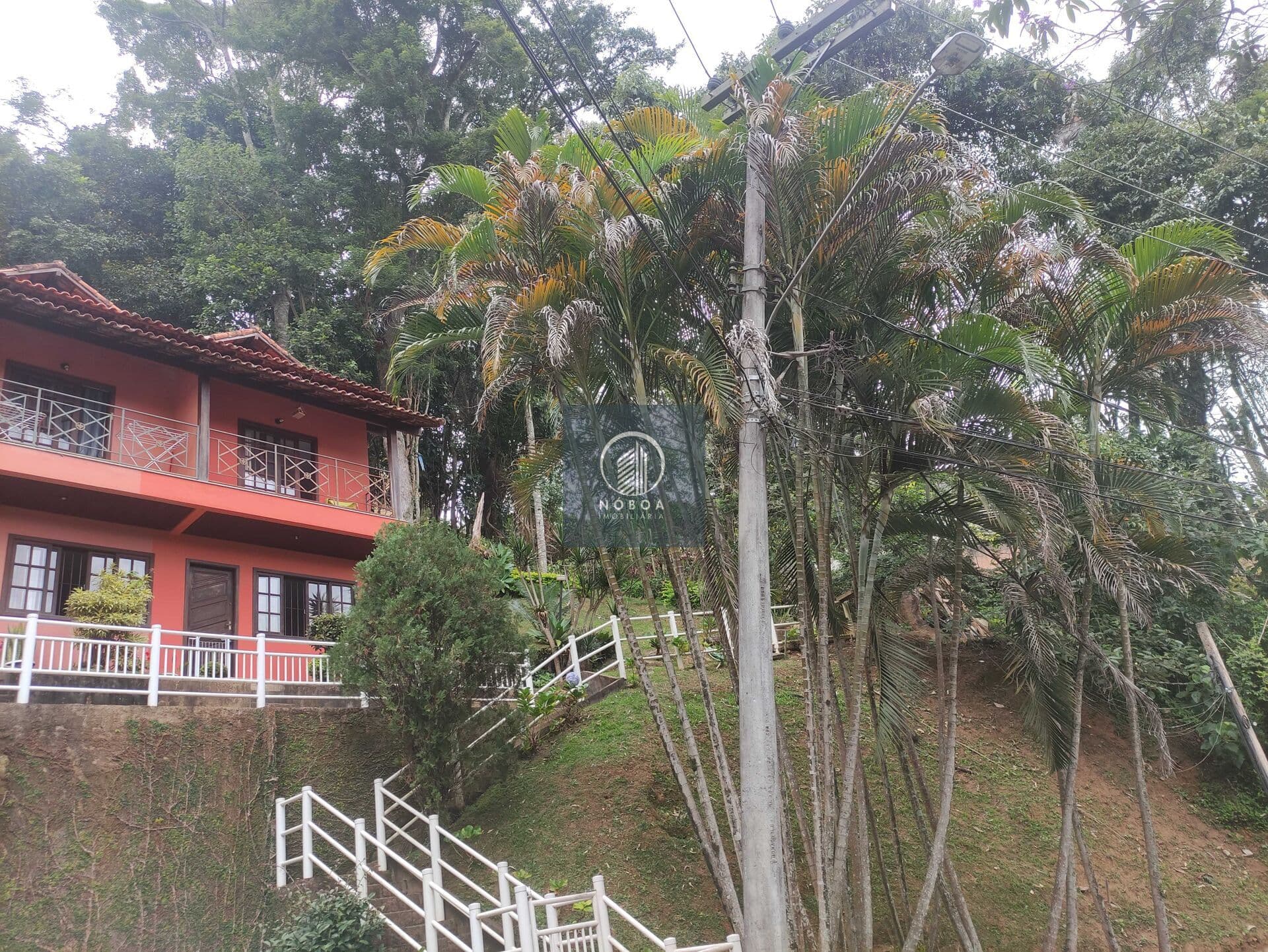 Casa Geminada em Iucas, Teresópolis/RJ