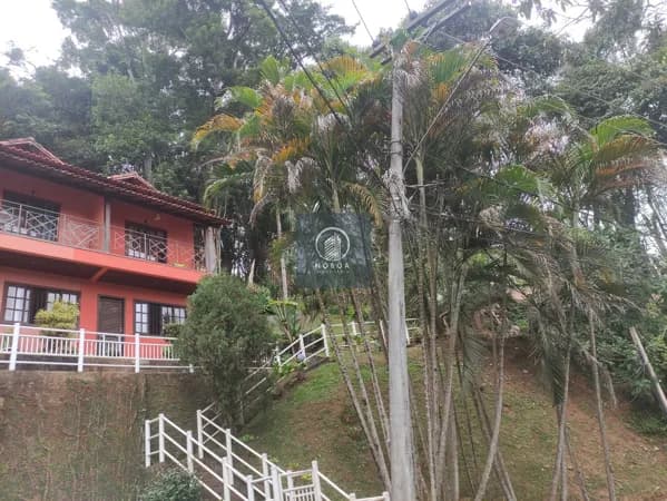 Casa Geminada em Iucas, Teresópolis/RJ
