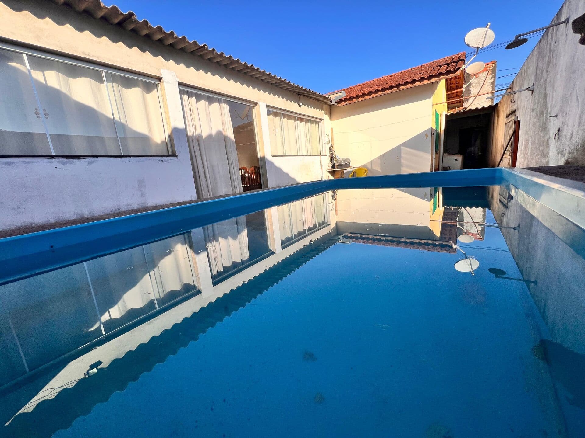Casa com piscina no Bairro Parque dos Sabiás