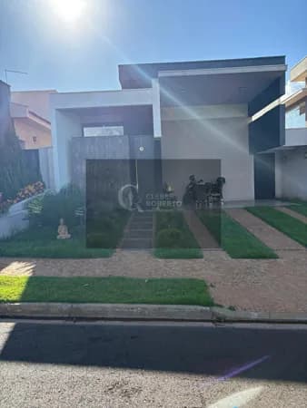 Casa em Ribeirão Preto - Jardim Cybelli