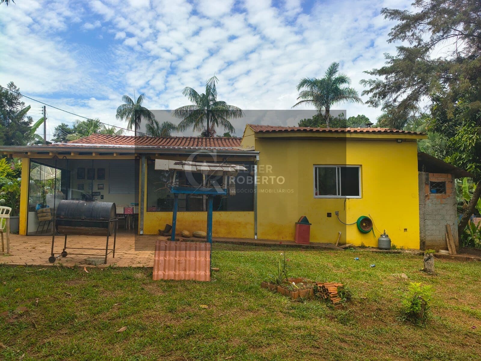 Chácara à Venda em Cássia dos Coqueiros