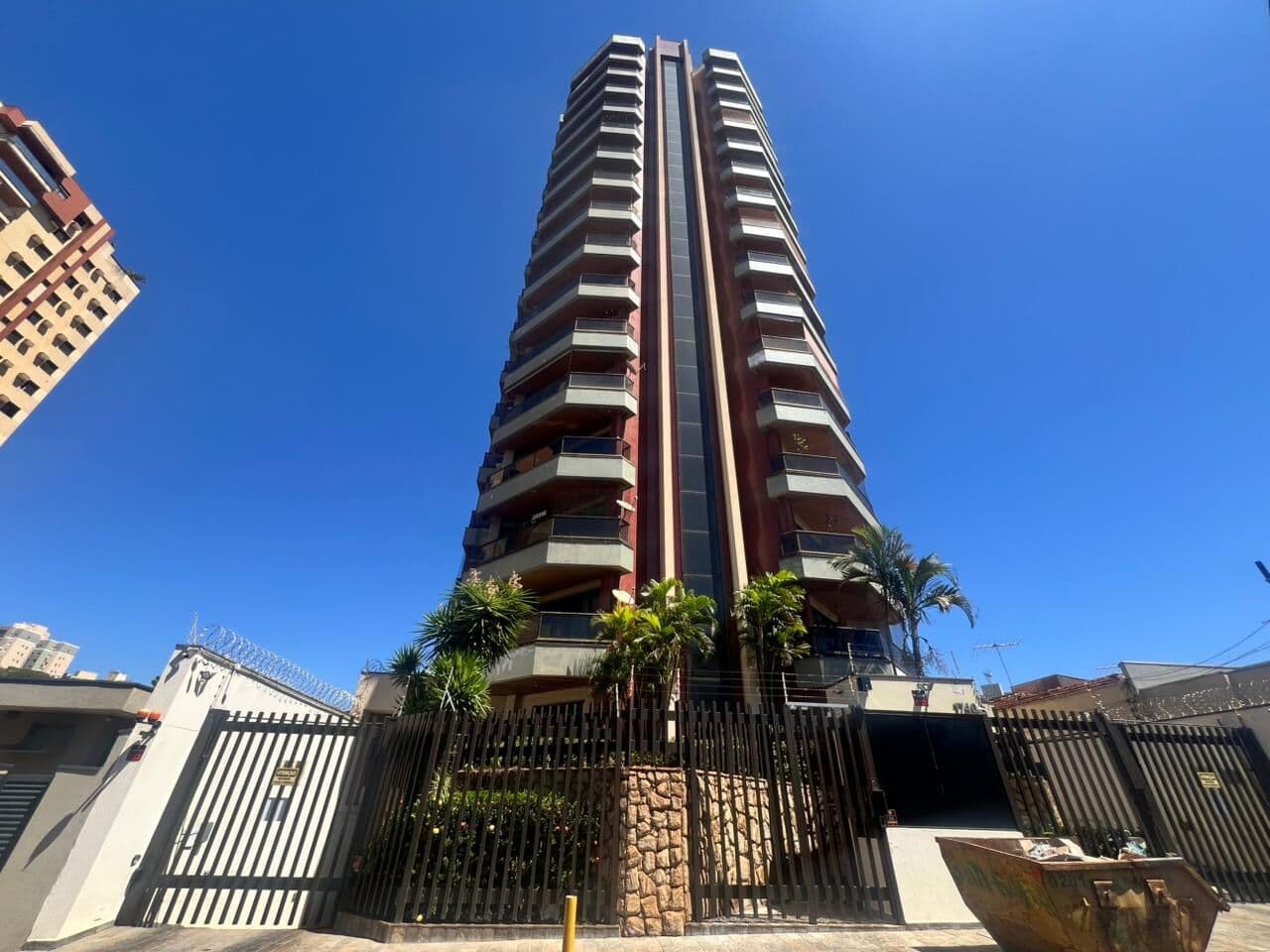 Apartamento à Venda – Vila Seixas | Edifício Gabarra Barbieri