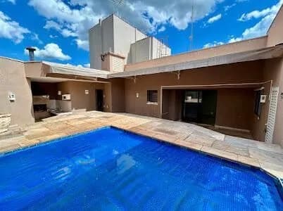 Cobertura no Centro de Ribeirão Preto | 4 dormitórios, 247m², piscina e 3 vagas
