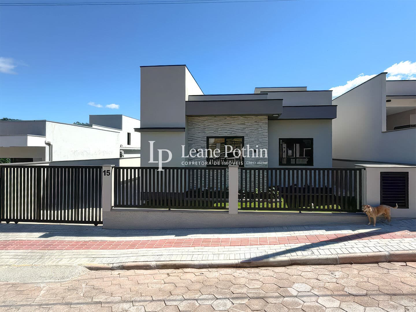 Casa | 3 Dormitórios | Primeiro de Maio - Brusque