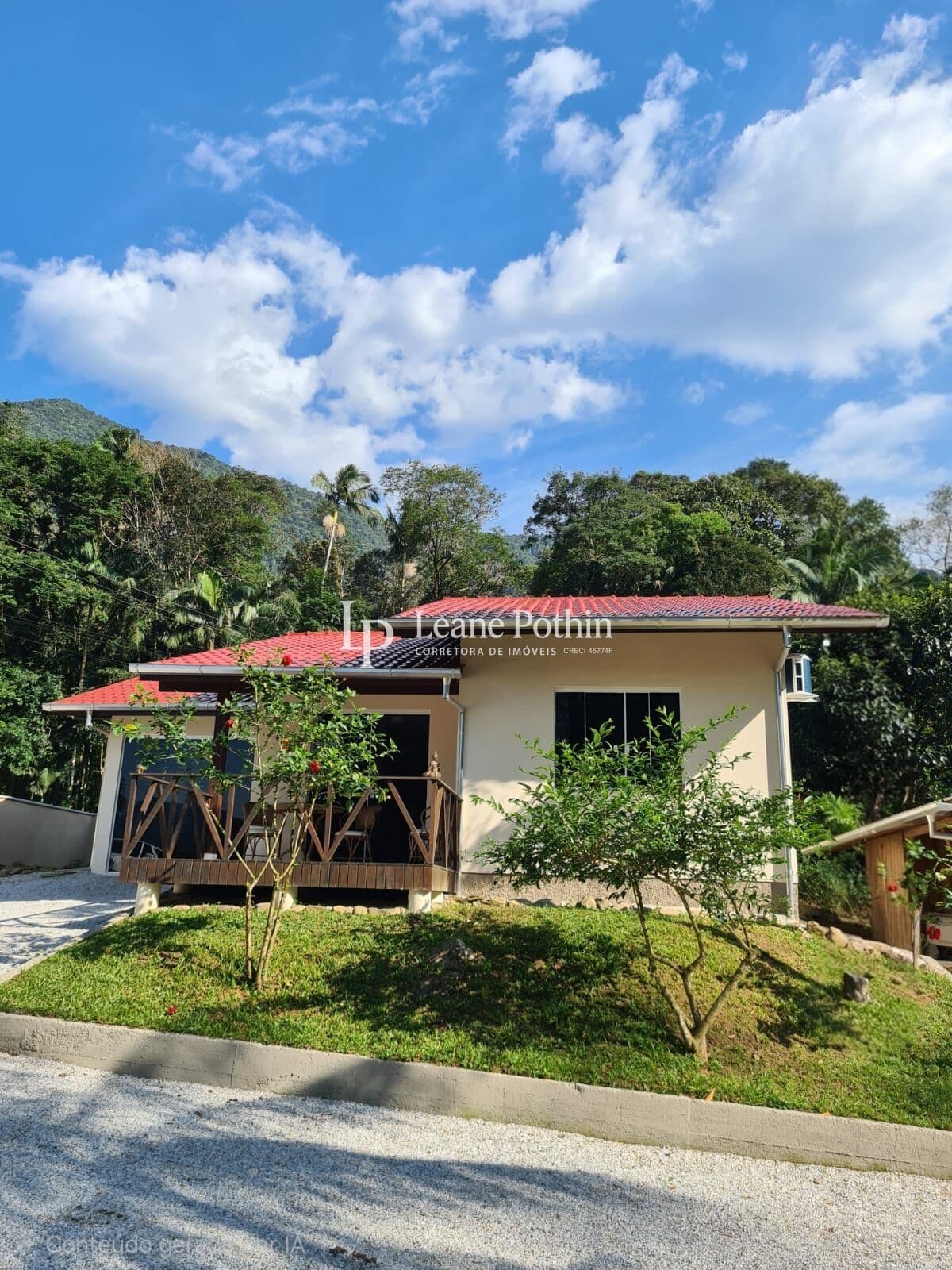 Sítio 6.000m²| 2 Dormitórios (1 Suíte) | Aimoré - Guabiruba