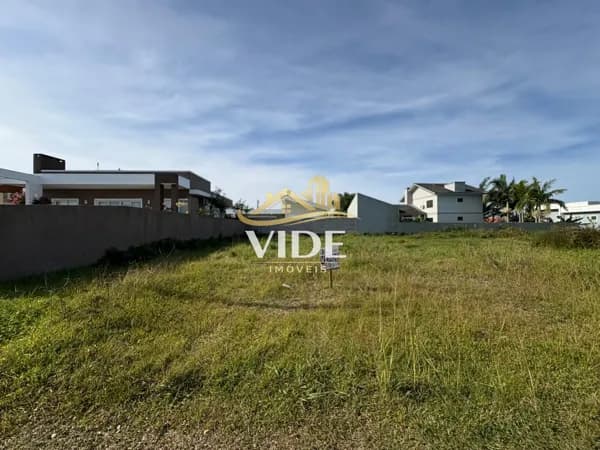 Terreno 350 metros do mar em Bellatorres
