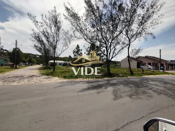 Esquina de 625 m² comercial em Bellatorres