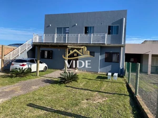 Bellatorres SC - Duas casas, frente norte