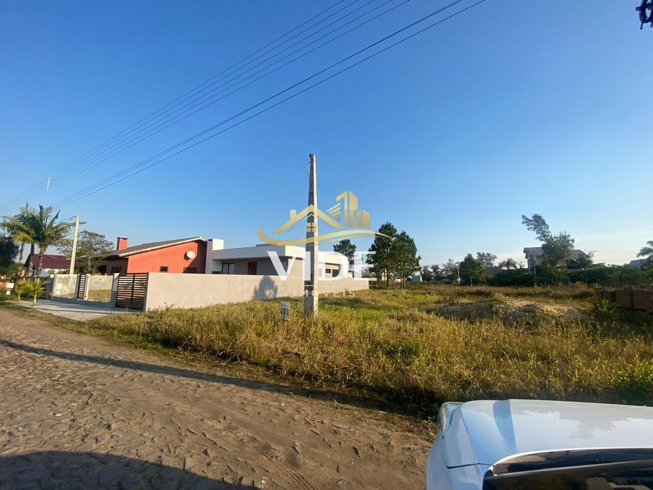 Terreno na rua dos Golfinhos