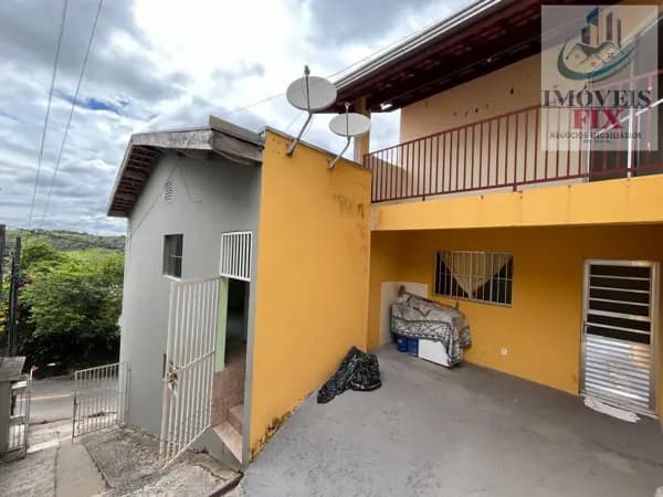 Casa à venda no bairro Jardim Santa Lúcia em Campo Limpo Paulista/SP