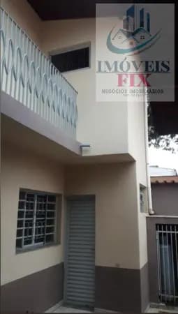 Casa no Centro de Várzea Paulista - Avalia Permuta !!!