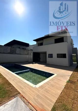 Casa à venda no bairro Chácaras Maringá em Atibaia/SP