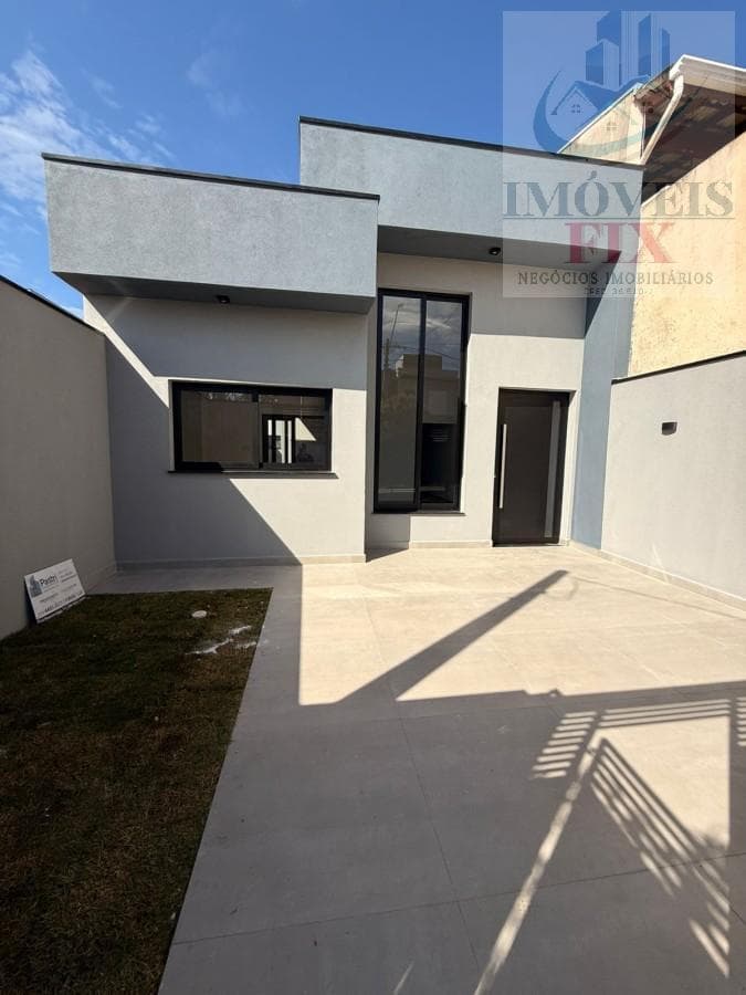 Casa Moderna á venda em Jundiai !