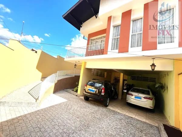 Casa á venda no centro de Campo Limpo Paulista !!!