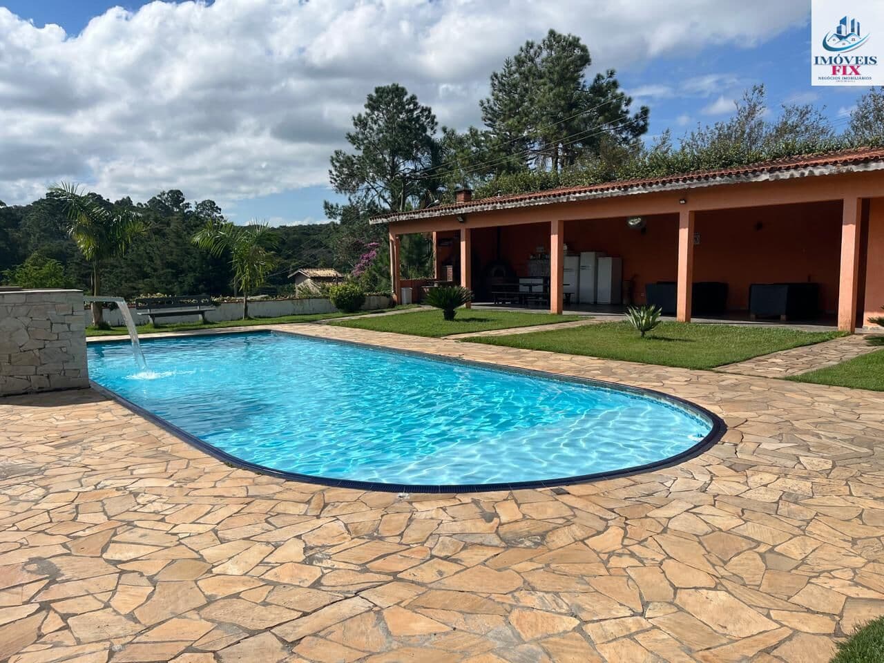 Fazenda/Sítios/Chácaras em Jarinu - Fim do Campo