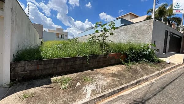 Lote/Terreno em Jundiaí - Retiro