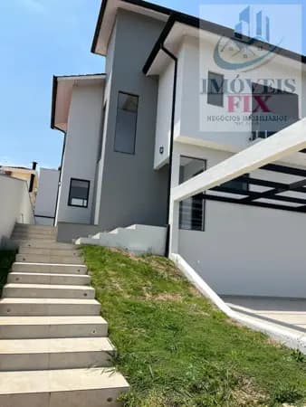 Casa de Alto Padrão em Condominio Fechado em Varzea Paulista !