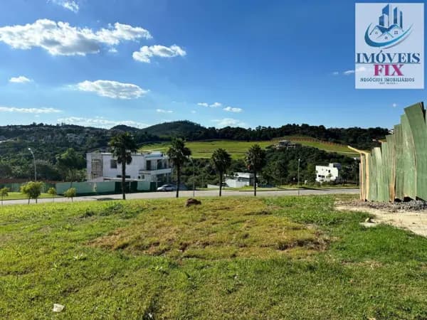 Terreno à venda no bairro Alphaville Jundiaí em Jundiaí/SP