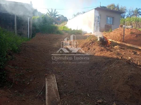 Lote/Terreno em Ibiúna - Centro