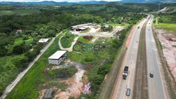Área Industrial de 40 mil m² em local estratégico na BR 381 com galpões por 15 milhões