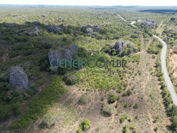 Fazenda de 2.171 ha na extensão da Cidade de Januária MG