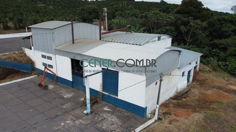 Ótima fazenda com café de 188 ha no Sul de Minas