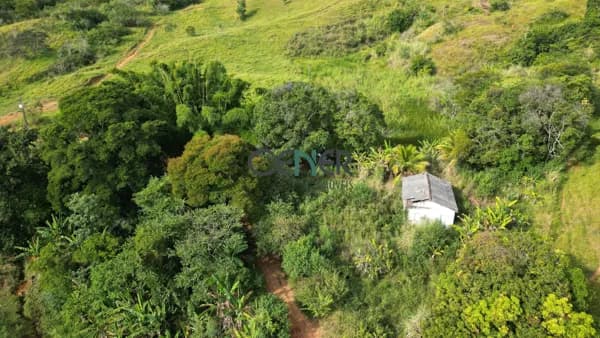 Sítio de 25,2 ha na expansão urbana de São João Nepomuceno MG