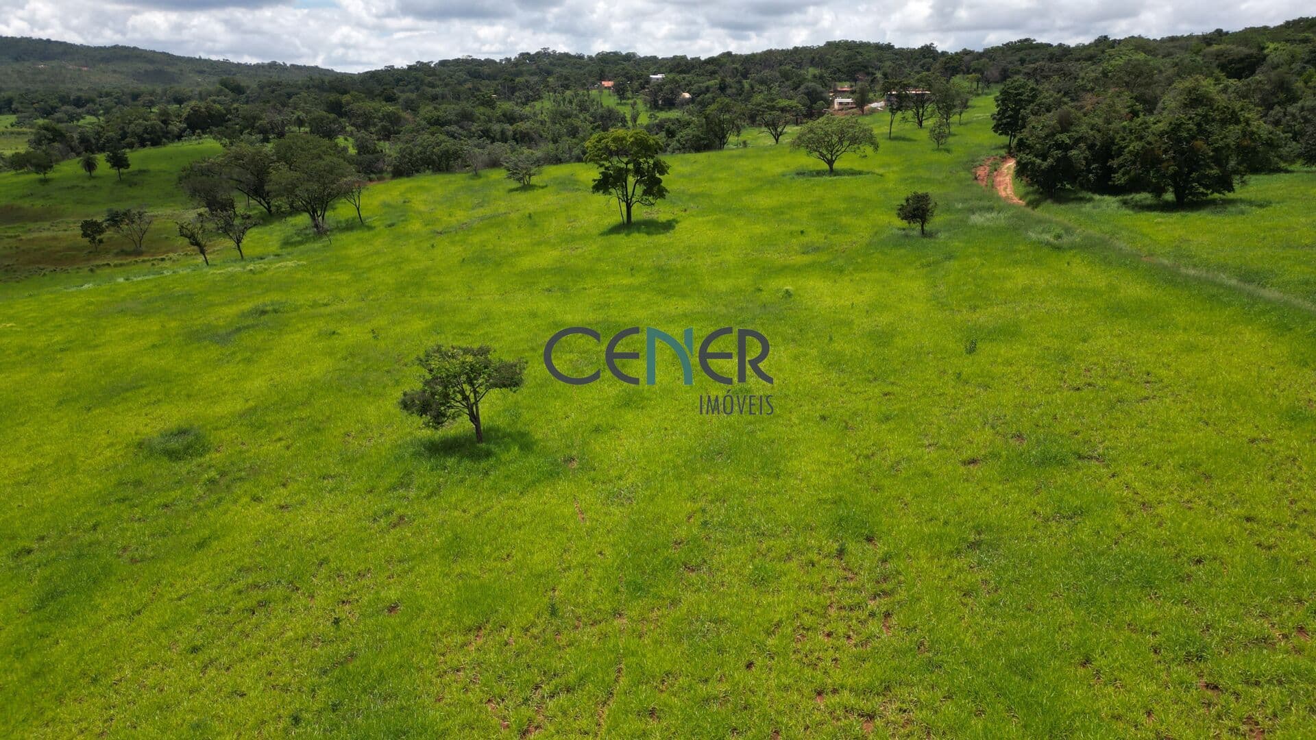Terreno de 24 ha em localização espetacular em Esmeraldas MG