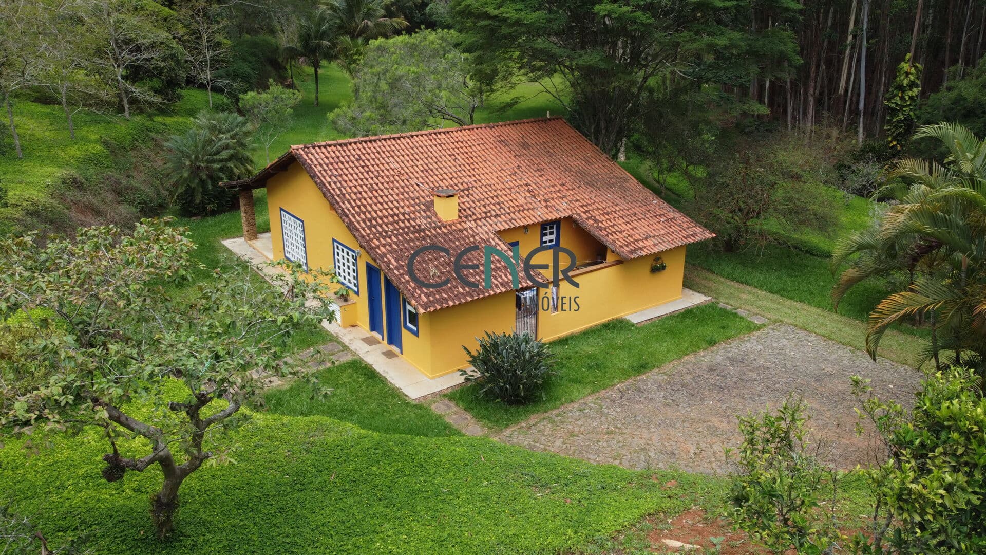 FAZENDINHA DE 26,68 HA DE CINEMA - ESTRUTURA ESPETACULAR