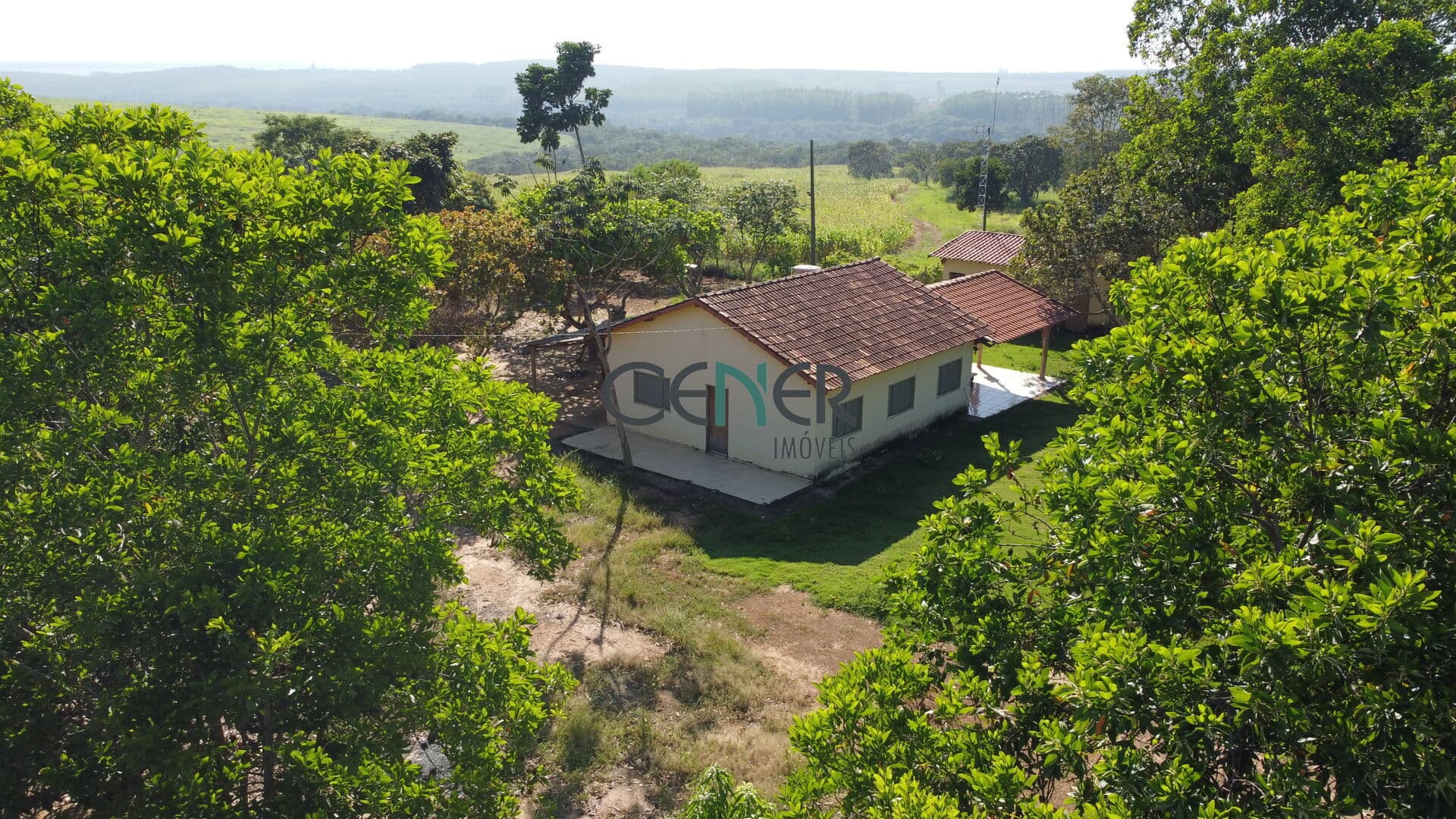 Fazenda com pivô de 170ha ou 232 ha na reg. Pompeu MG