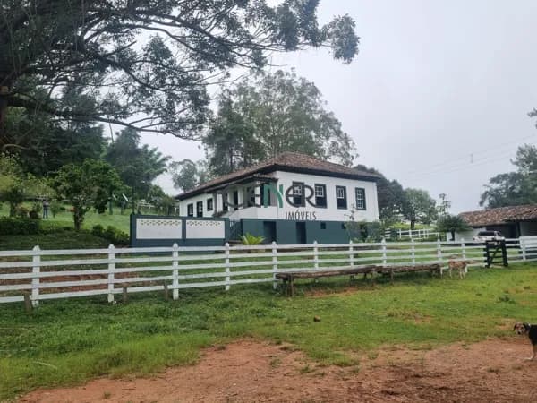FAZENDA DE 303 HA EM BARBACENA/MG — UMA OPORTUNIDADE RARA