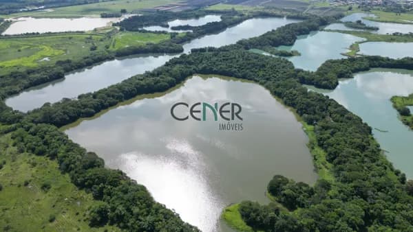 Incrível fazenda de 260 ha com 84 ha de lagoas e dentro da cidade em Taubaté SP