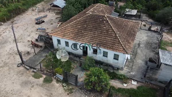 Fazenda de 402 ha na região de Bom Despacho MG