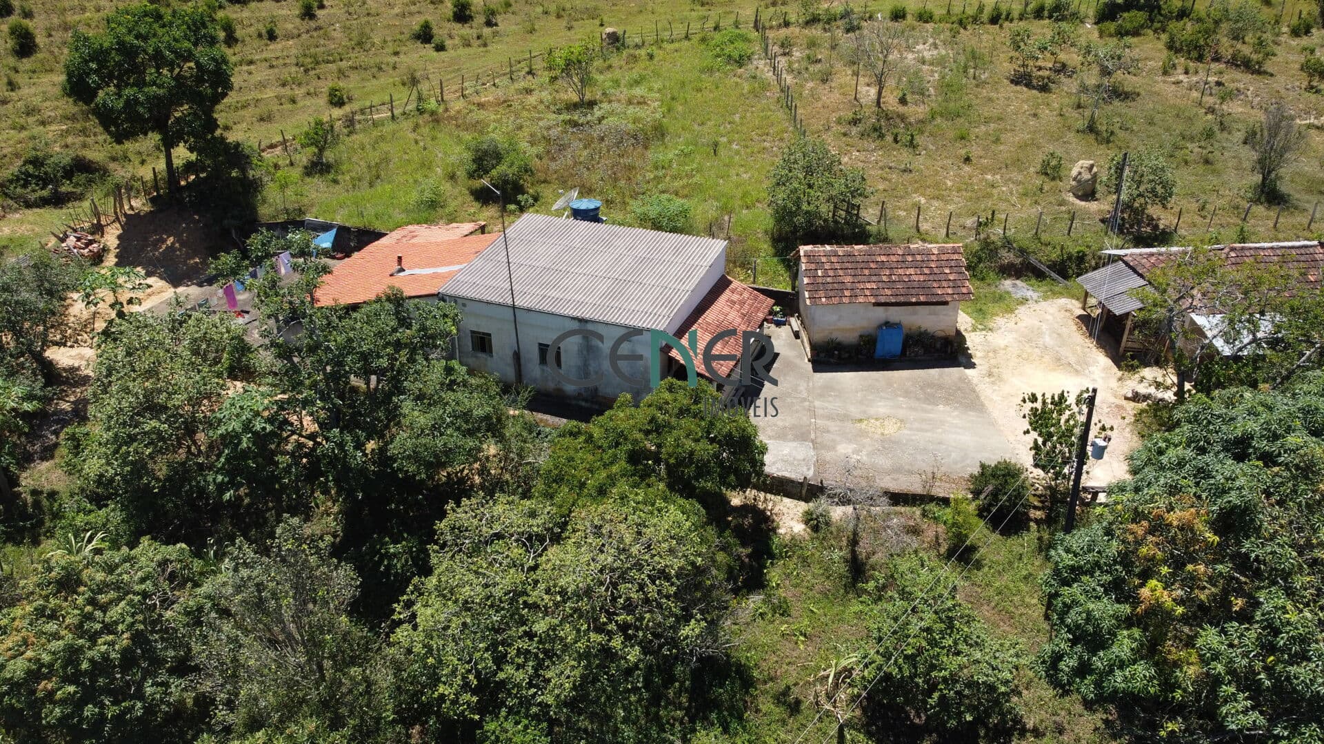 Ótimo sítio de 24,7 ha por 900 mil em Barroso, próximo a Tiradentes MG