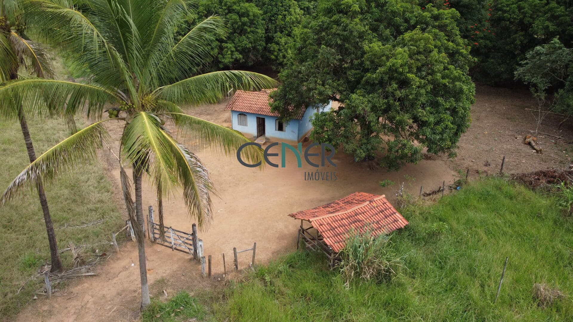 Fazenda de extensão urbana com 90 ha em Água Boa MG