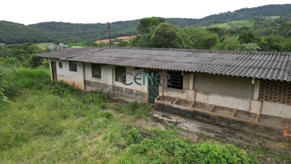 Bela fazenda de 162 ha na extensão da cidade de Itaverava MG