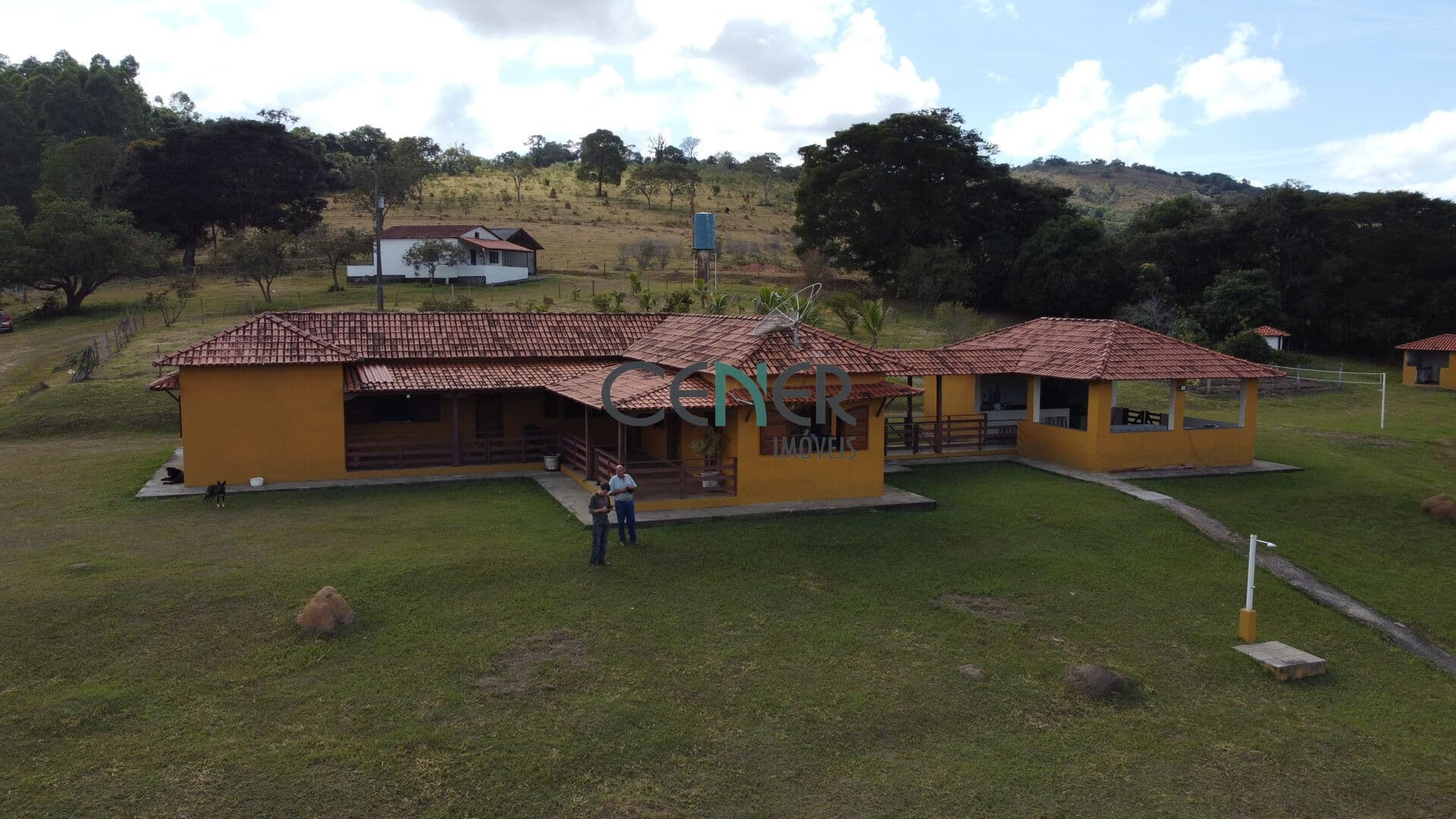 Belíssima fazenda de 73 ha por 2 500 000,00 em São Tiago MG 1