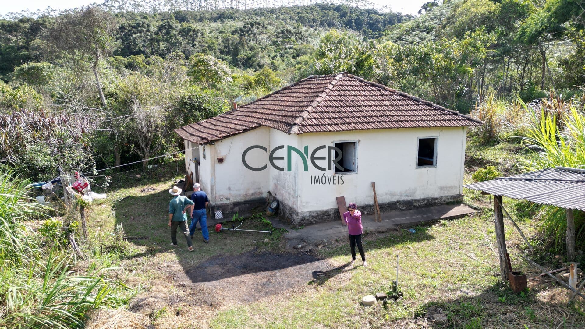 Charmosa fazenda de 75 ha na região de Juiz de Fora MG