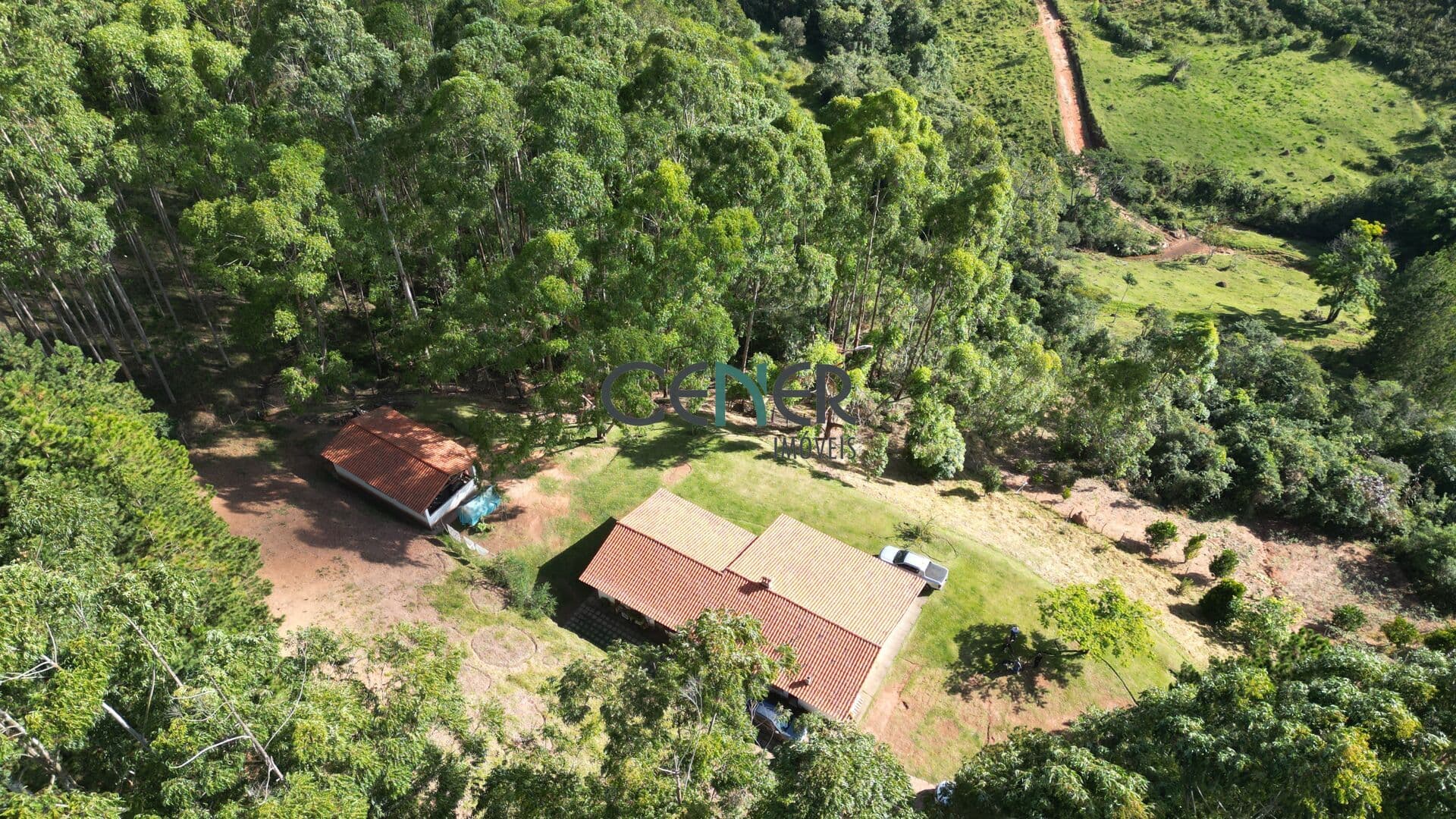 Linda fazenda de 140 ha próximo a Ibitipoca MG MG