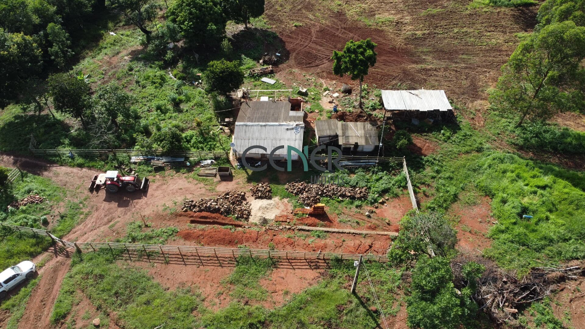Fazenda na reg Tiradentes de 80 ha - oportunidade