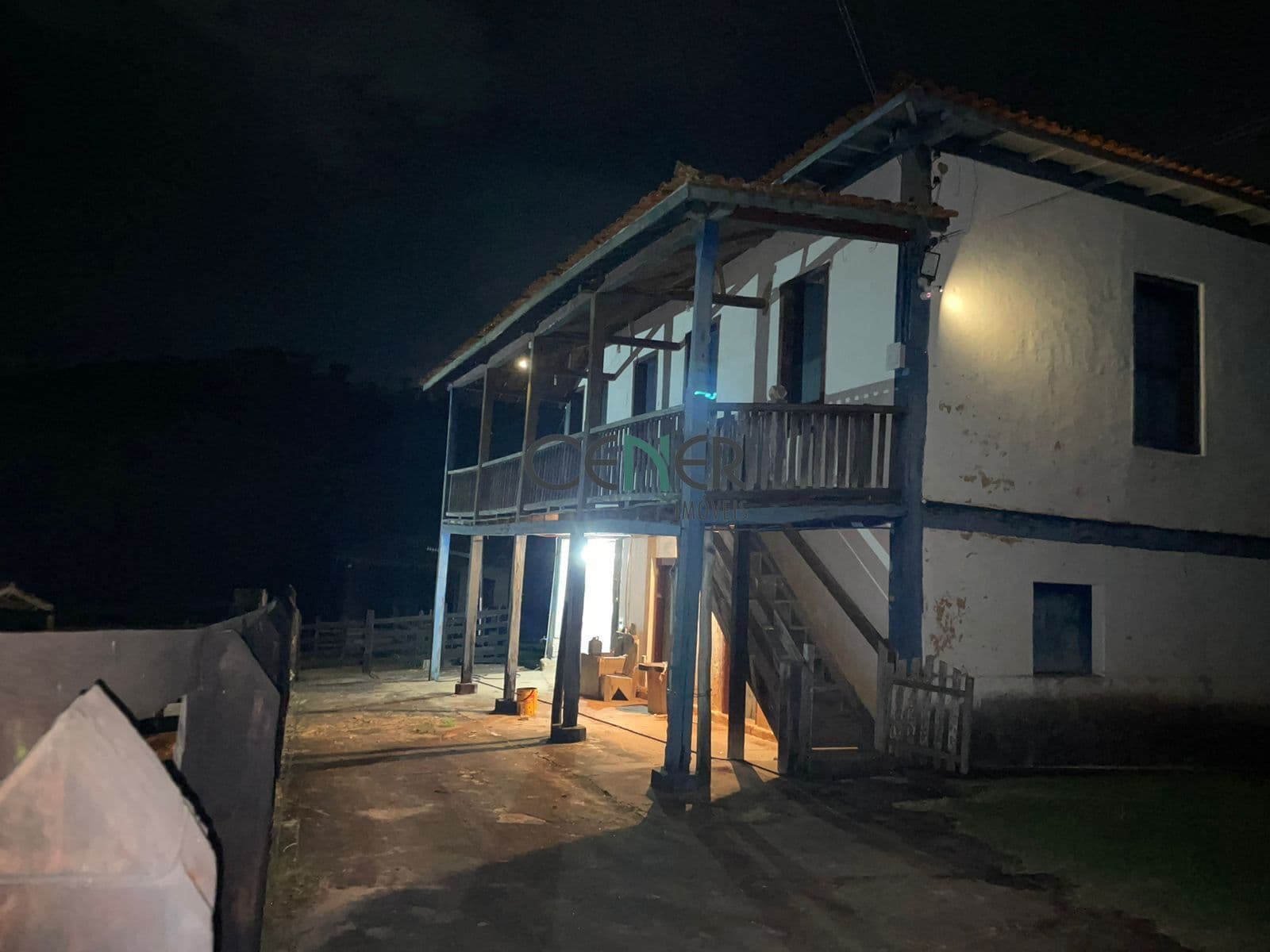 Fazenda histórica de 206 ha com sede centenária e 3 cachoeiras em Itabira MG