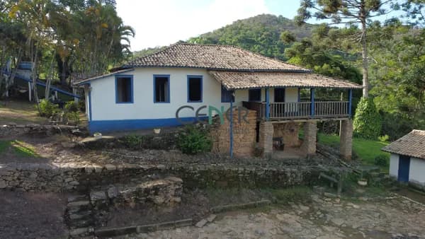 Fantástica fazendinha de 54 ha- Rainha das águas- em Carmopolis MG